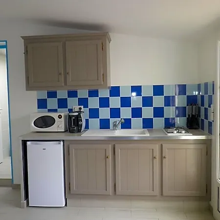 Chevrefeuille Et Eglantine Bed and breakfast 3*