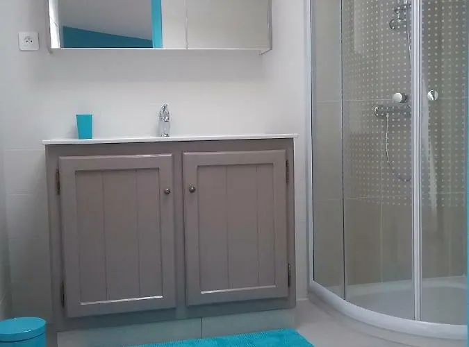 Chevrefeuille Et Eglantine Frühstückspension 3*