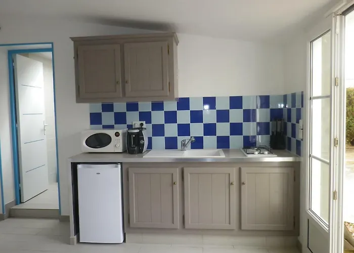 Chevrefeuille Et Eglantine